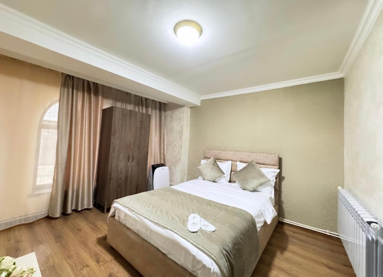 Yerevan Hotel Quarto foto