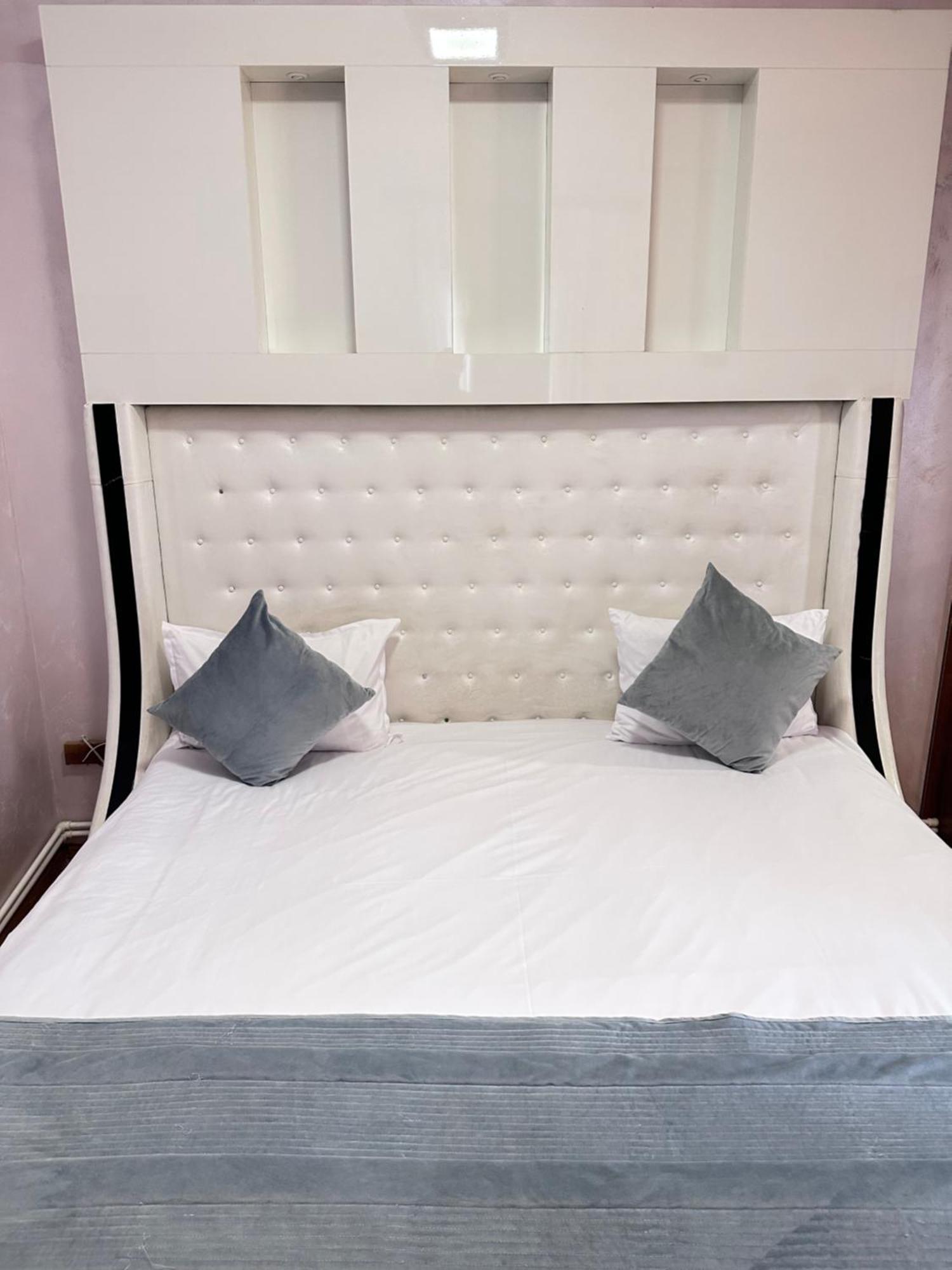 Yerevan Hotel Quarto foto