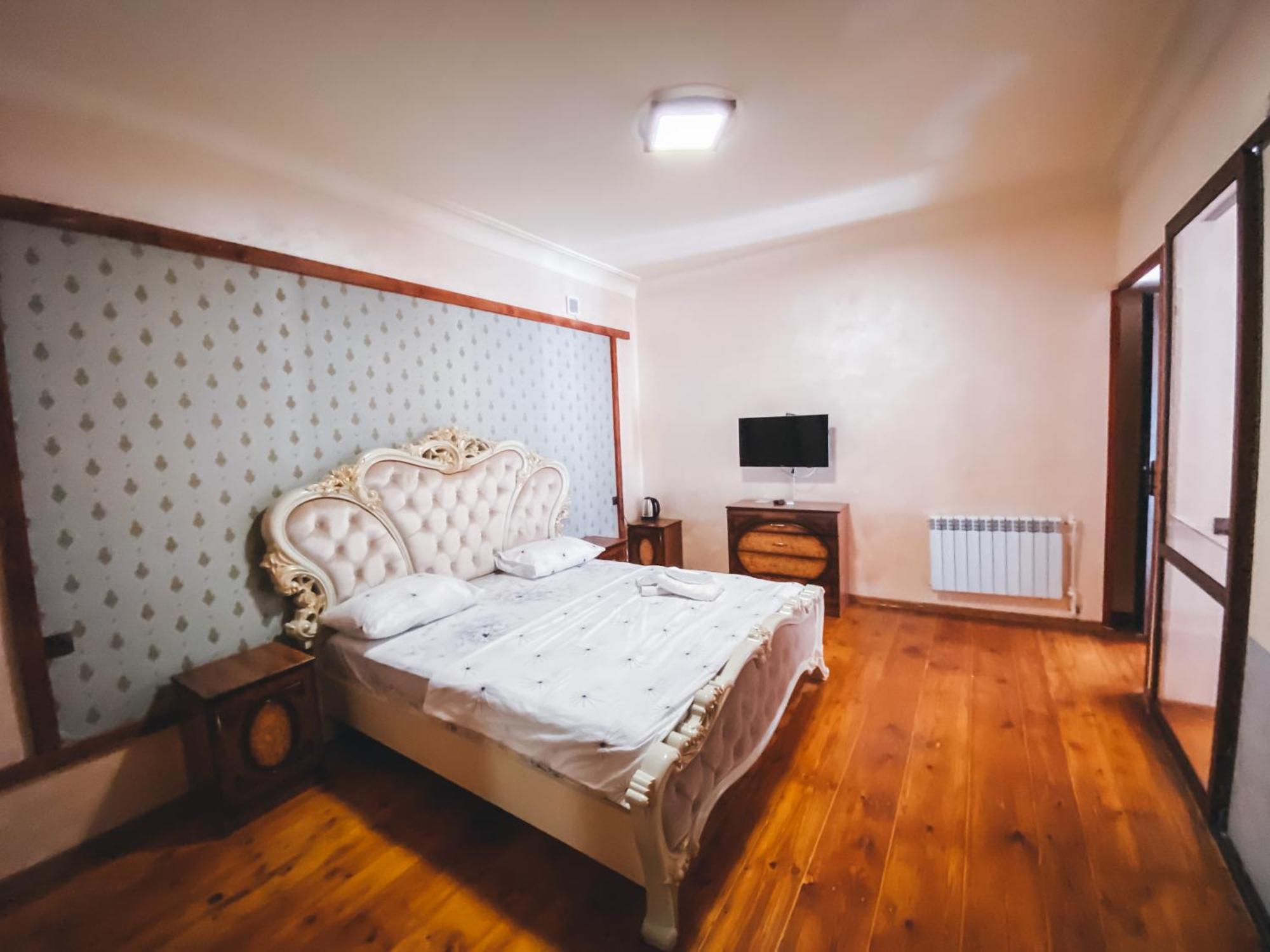Yerevan Hotel Quarto foto